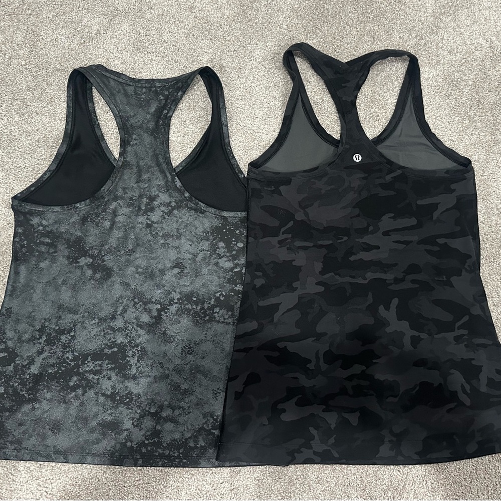2 Lululemon athletica Athleta racerback Blk camouflage Gray silver Tank Top yoga